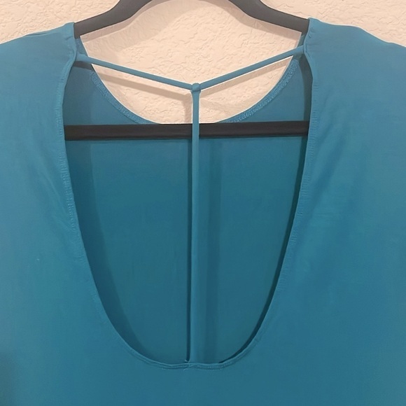 Fabletics Women Finley Dress Medium Green Soft Stretch Jersey Athleisure Preppy - Picture 7 of 15